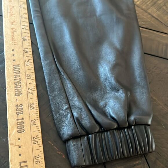 NWT INC Faux Leather Jogger Pants Black Small - Picture 13 of 13